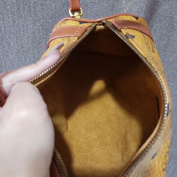 3️⃣0️⃣0️⃣Auth MCM Papillon made in Germany - Picture 16 of 16